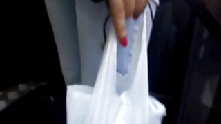Prljava navijačica Victoria Lawson razveseljuje srbija porn hub kurac svojom mačkom