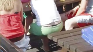 Crvenokosa beba s malim sisama daje glavu maseru nakon sparno senzualne srbija porno video masaže
