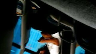 Žena gladna seksa zakači se porno srbije s predradnikom za jebanje
