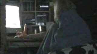 Drska tinejdžerka crnka prstima prstima svoju macu porno srbije ispred zavojenog tipa