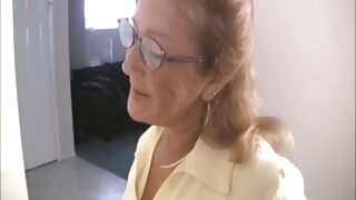 Otkačena drolja Marsha Pearls se jebe ogrlicom gay srbija porn i stolnom lampom