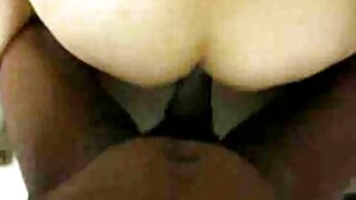 Seksi kestenjasti ladyboy srbija porno video u crnim stvarima jako se jebe u analni dio iza