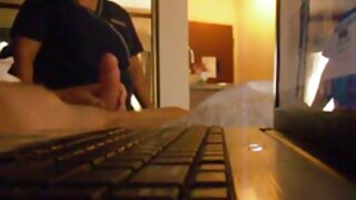 Ubilačka plavuša Lucy Zara pokazuje svoju free porno srbija zadivljujuću macu i velike lažne sise