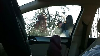 Dumpy plavooka plavuša Katie dobila je pseće čekić pornić srbija