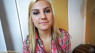 BBC je grubo probola gustu plavu glavu Daphne Rosen u svoju opuštenu kukuruznu sex srbija porno rupu